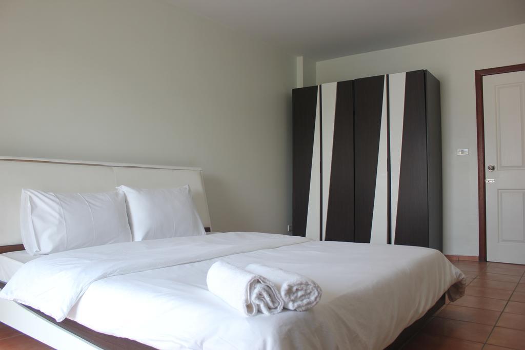 Lomsabai Apartments Bangsaen Exteriér fotografie