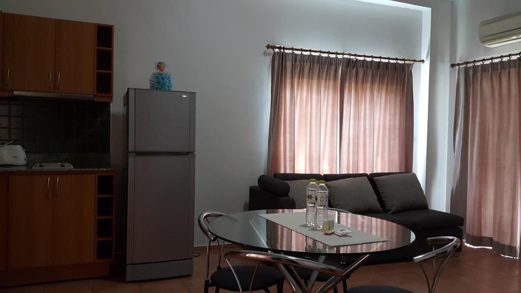Lomsabai Apartments Bangsaen Exteriér fotografie