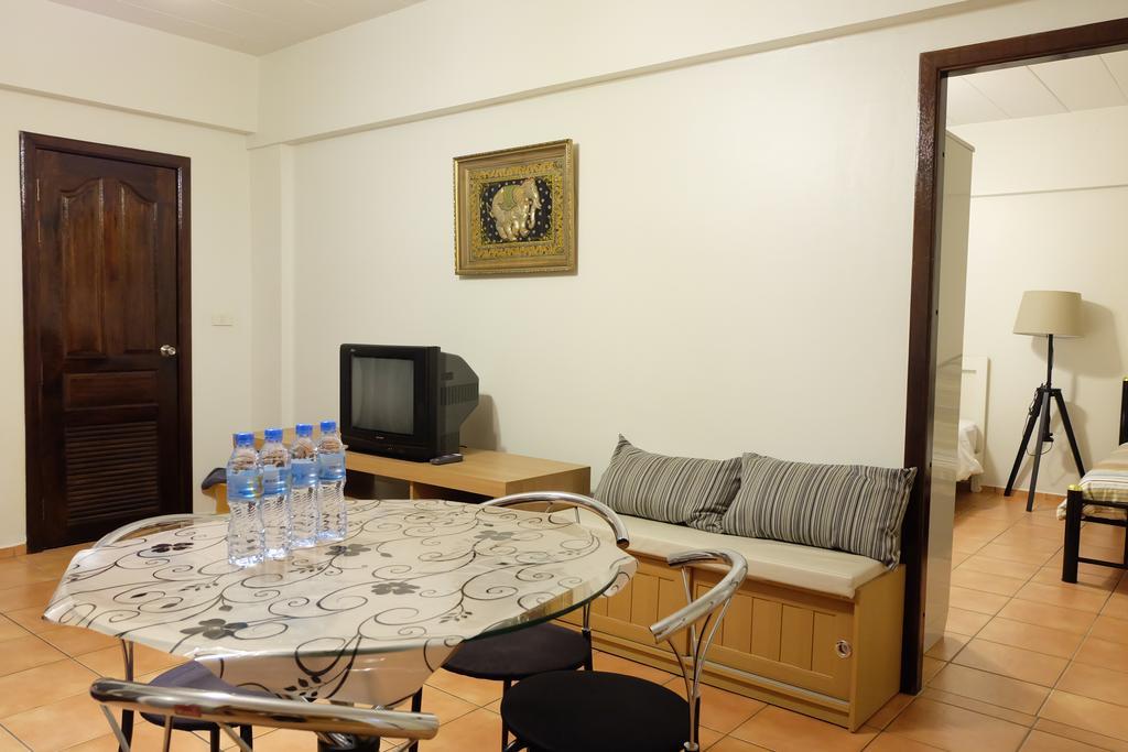 Lomsabai Apartments Bangsaen Exteriér fotografie