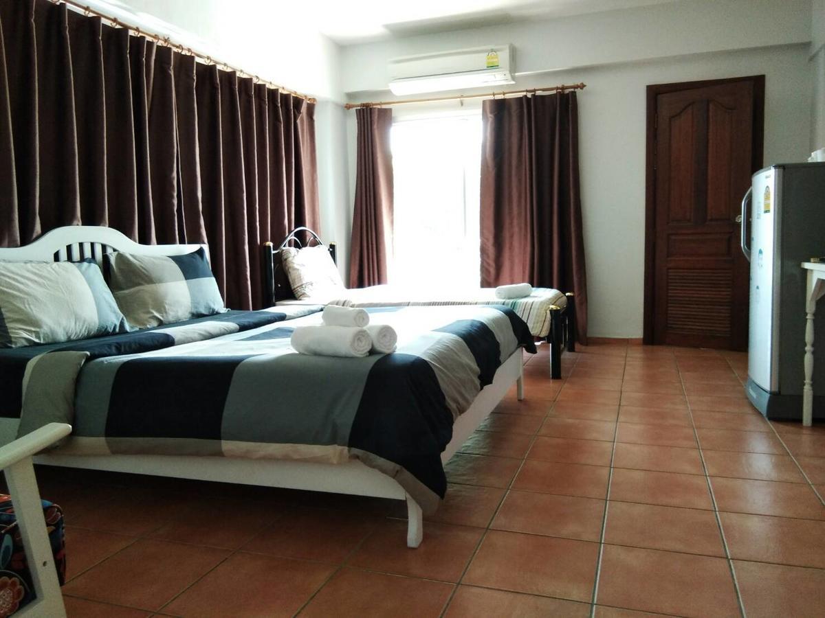 Lomsabai Apartments Bangsaen Exteriér fotografie