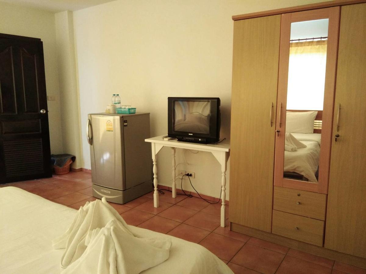 Lomsabai Apartments Bangsaen Exteriér fotografie