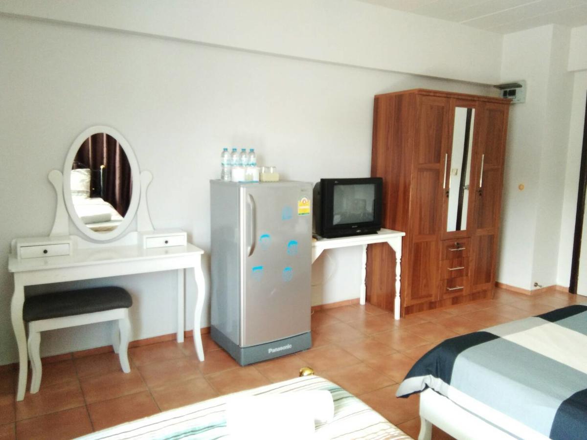 Lomsabai Apartments Bangsaen Exteriér fotografie