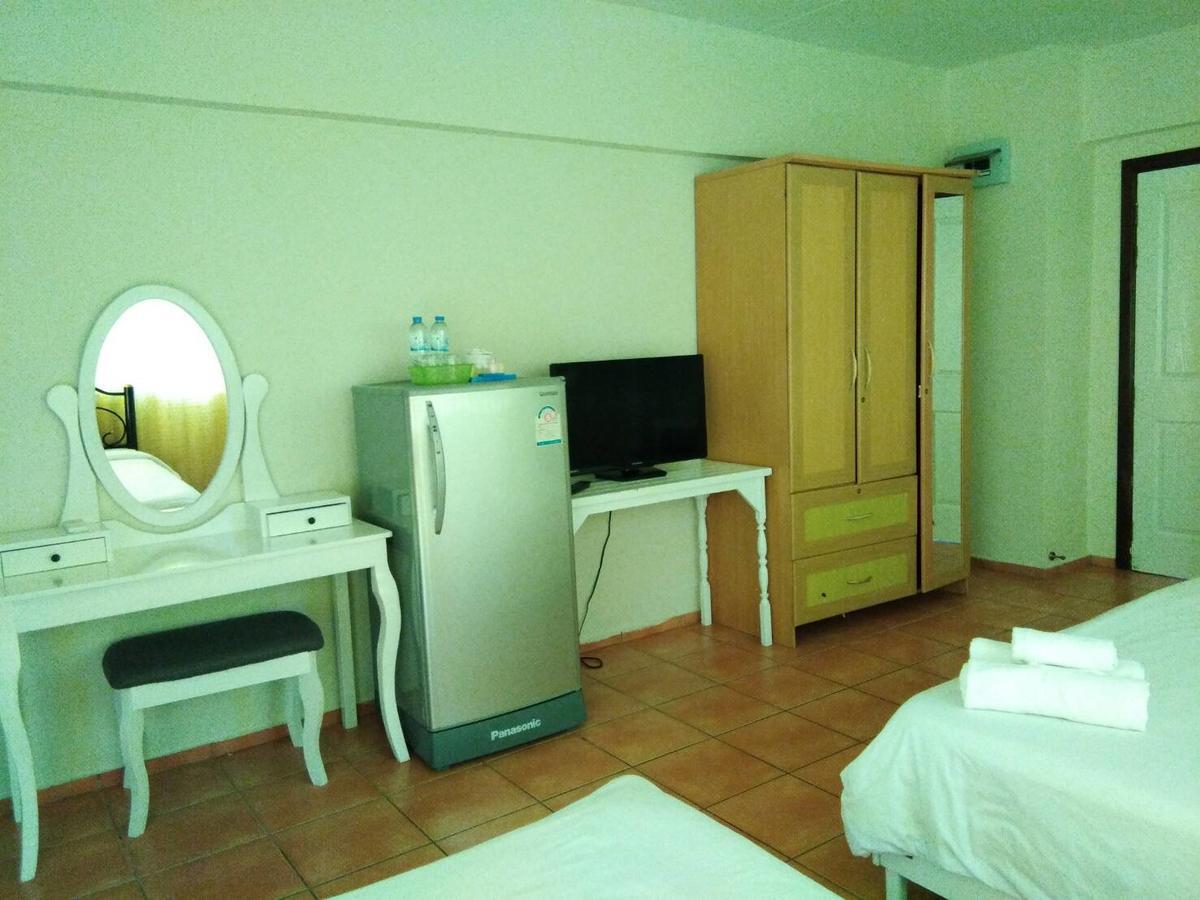 Lomsabai Apartments Bangsaen Exteriér fotografie