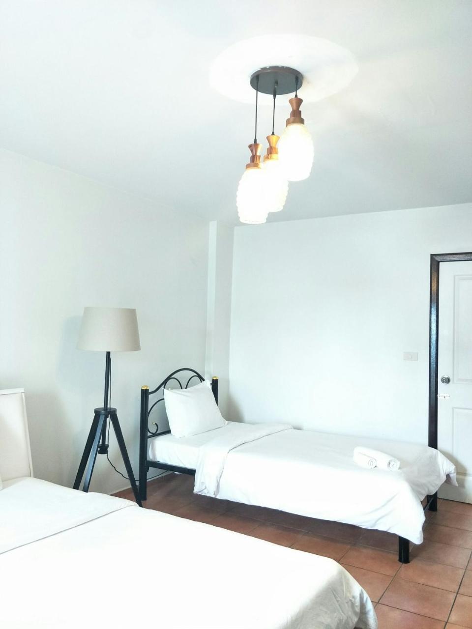 Lomsabai Apartments Bangsaen Exteriér fotografie