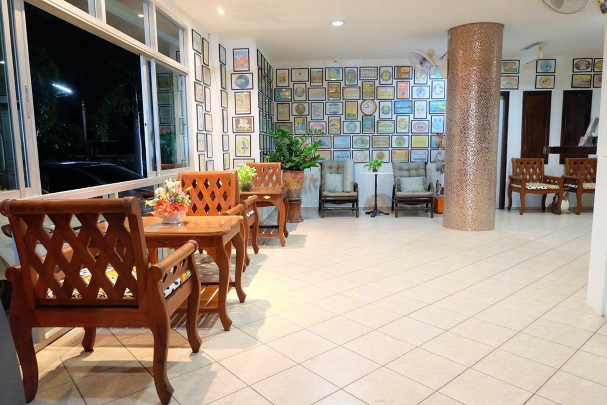 Lomsabai Apartments Bangsaen Exteriér fotografie