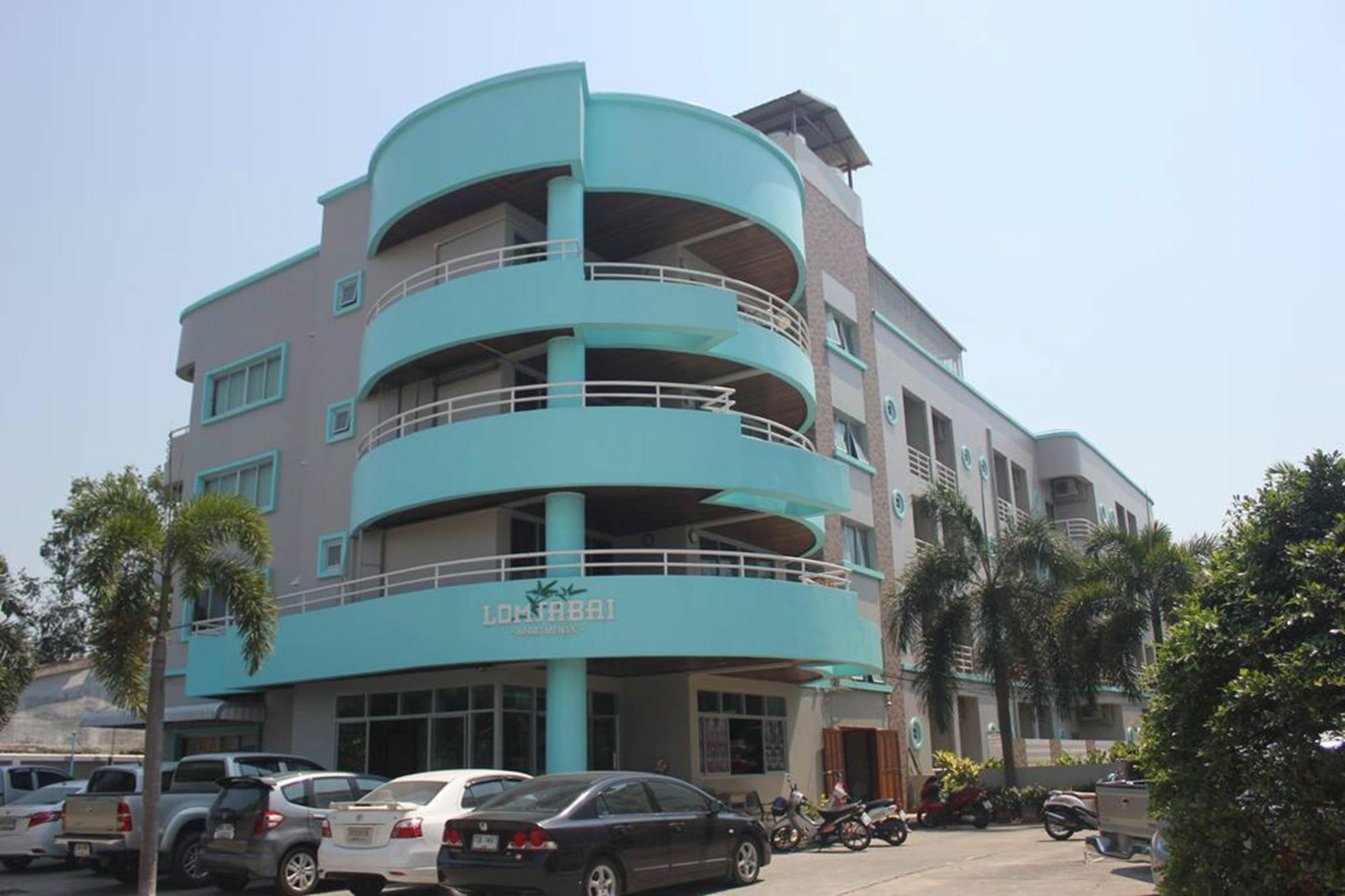 Lomsabai Apartments Bangsaen Exteriér fotografie